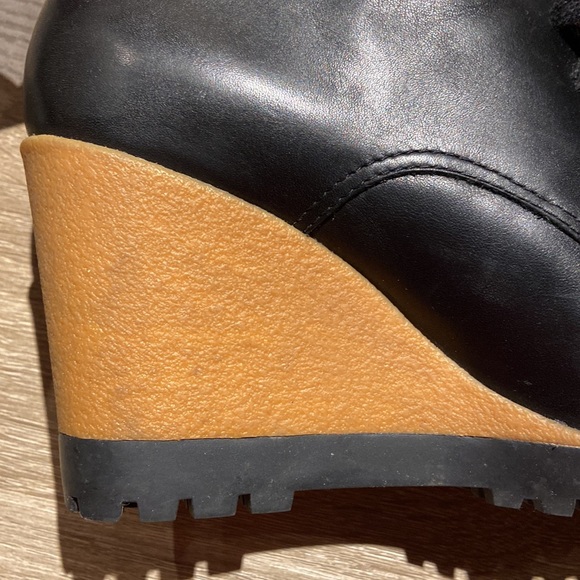 Cole Haan Henson Wedge Boots (Size 6) - Picture 9 of 9